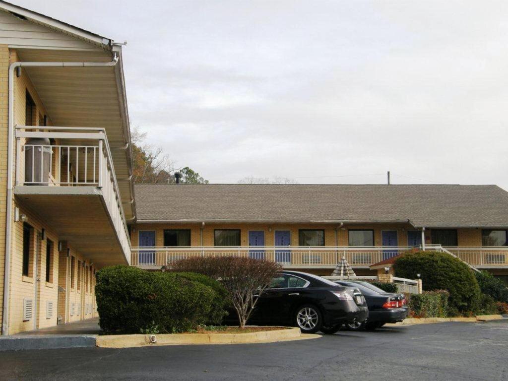 Rodeway Inn Jonesboro Exterior photo